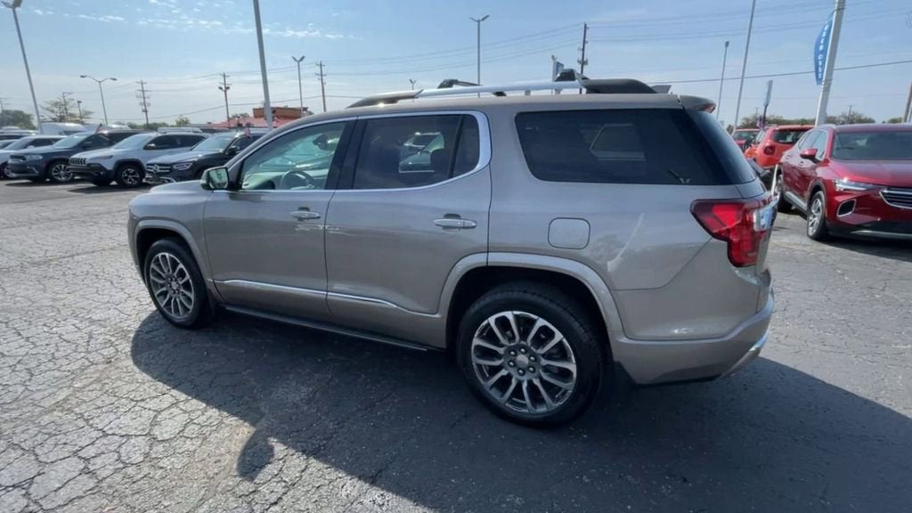 2022 GMC Acadia Denali