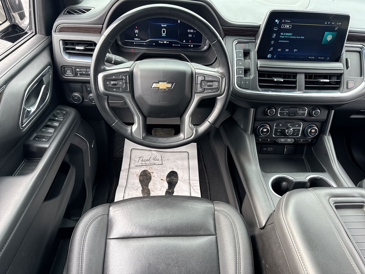 2023 Chevrolet Suburban LT