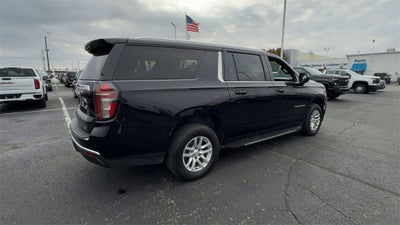 2023 Chevrolet Suburban LT