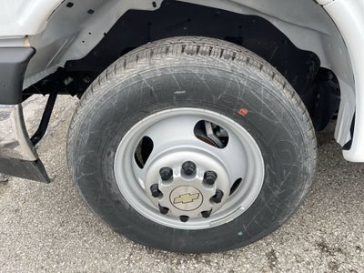 2025 Chevrolet Express Cutaway 3500 1WT