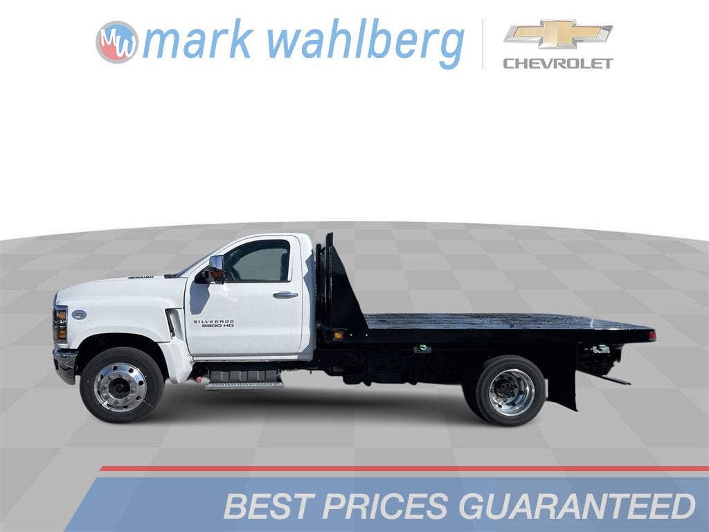 2023 Chevrolet Silverado 5500 HD Work Truck