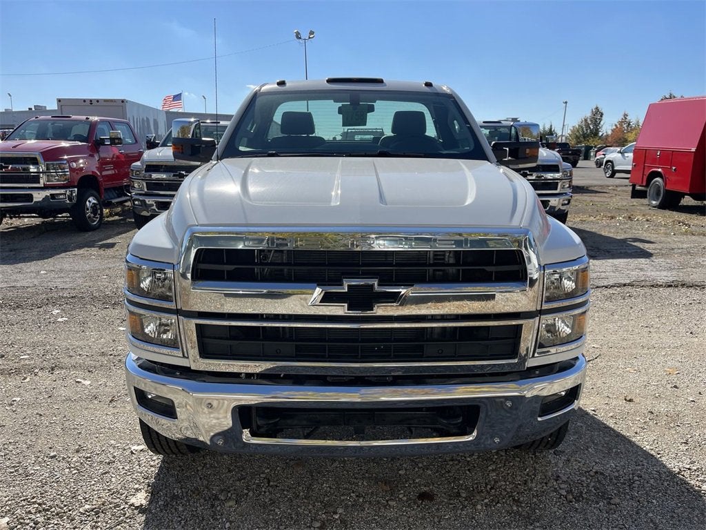 2024 Chevrolet Silverado 5500 HD Work Truck