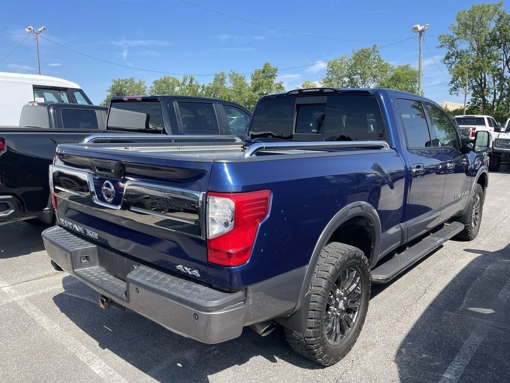 2017 Nissan TITAN XD Platinum Reserve Diesel