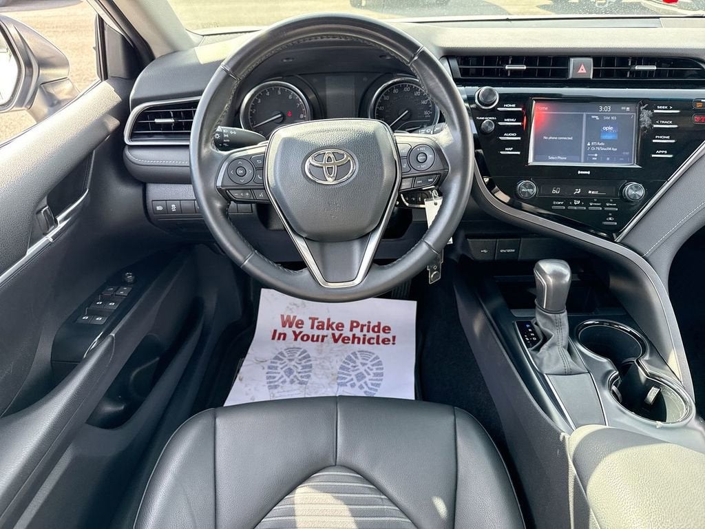 2020 Toyota Camry SE