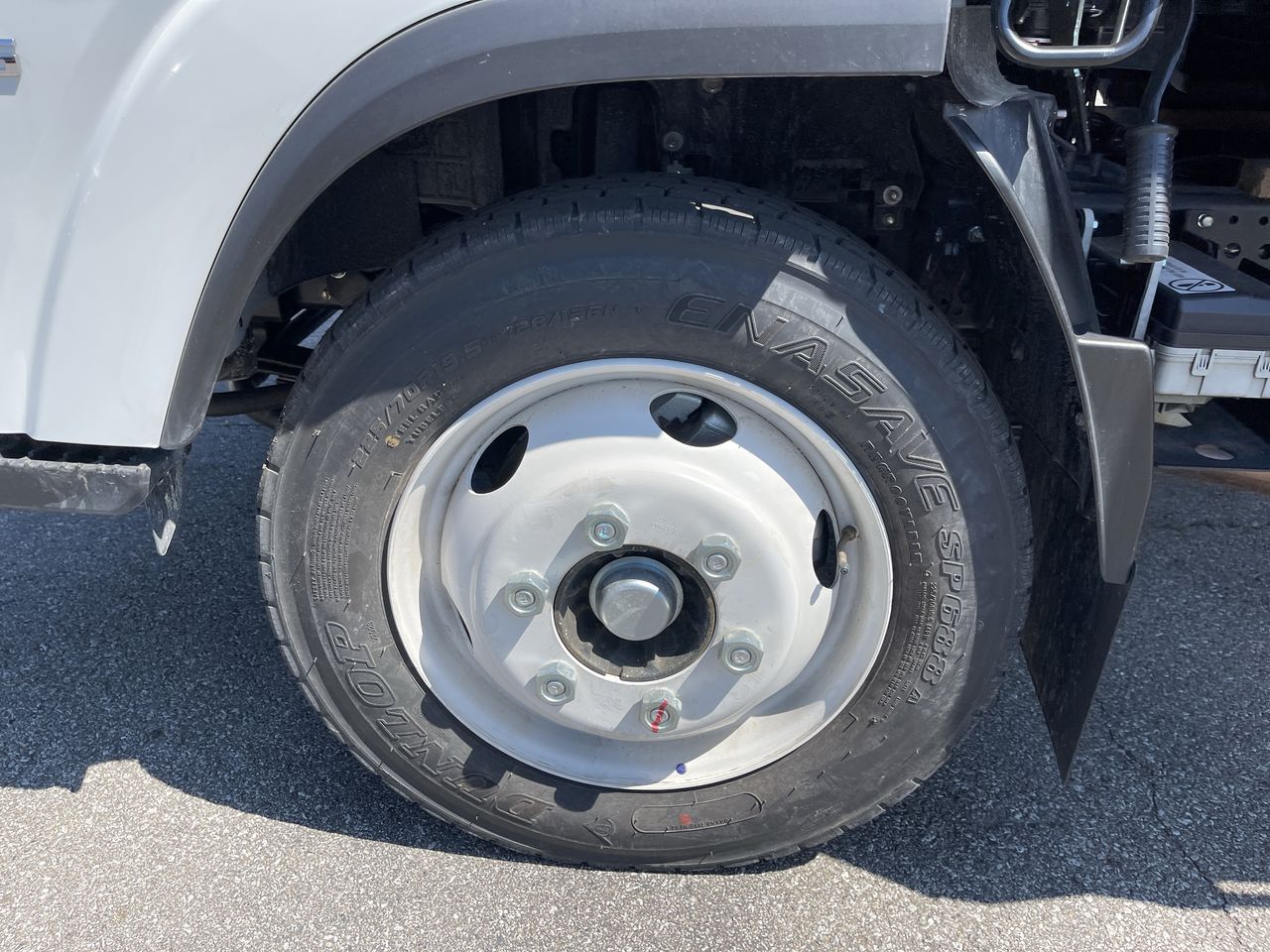 2024 Chevrolet Low Cab Forward 5500 XG 2WD Reg Cab 176