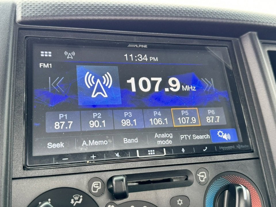 2024 Chevrolet Low Cab Forward 5500 XG 2WD Reg Cab 176