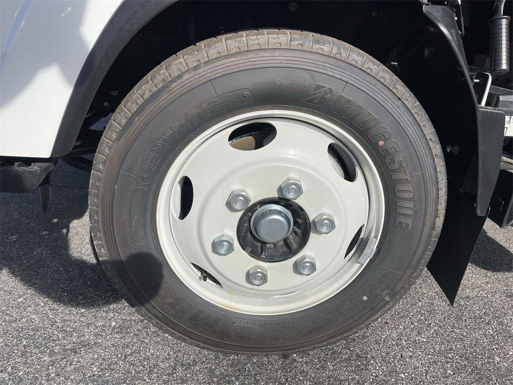 2024 Chevrolet Low Cab Forward 5500 XD 2WD Reg Cab 176