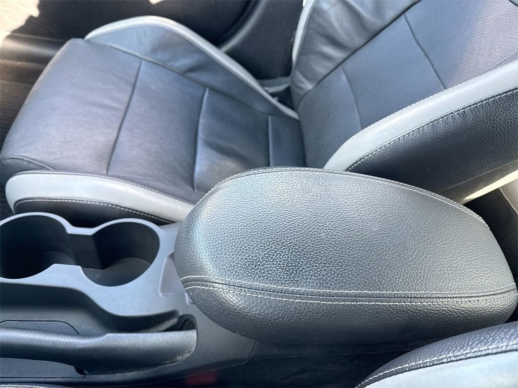 2016 Hyundai Veloster Turbo