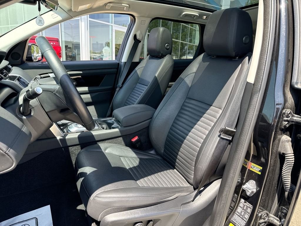 2023 Land Rover Discovery Sport S