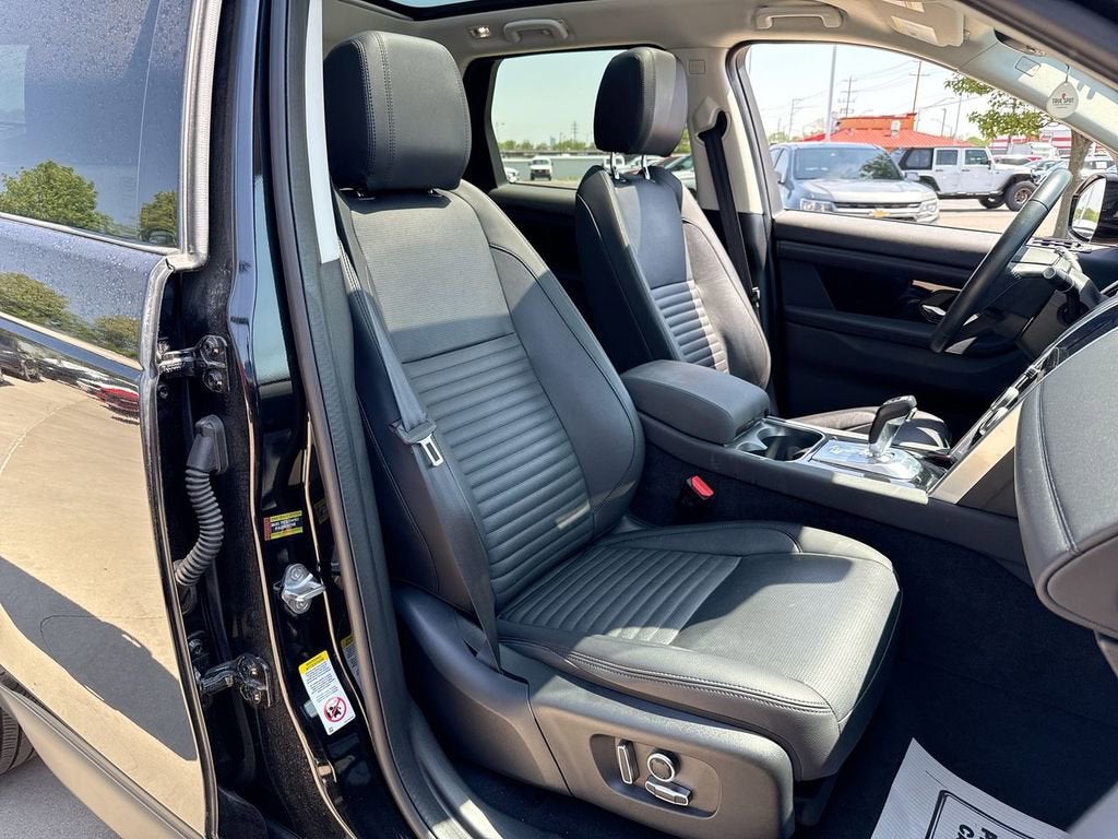 2023 Land Rover Discovery Sport S