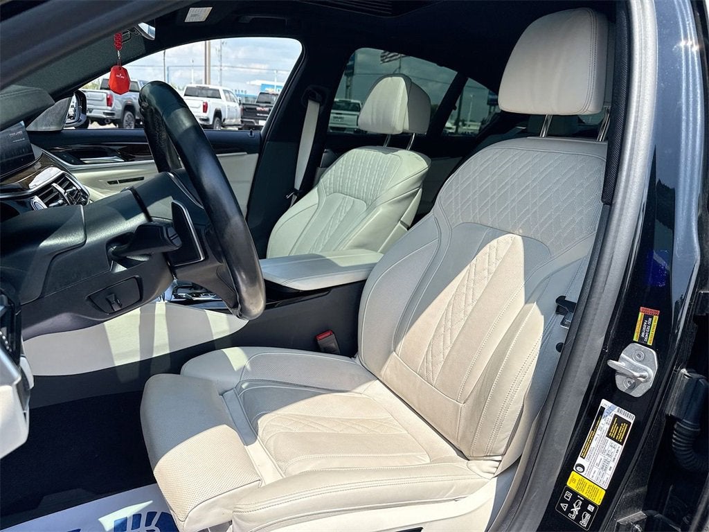 2020 BMW 5 Series M550i xDrive