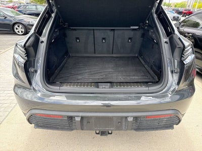 2024 Porsche Macan Electric 4