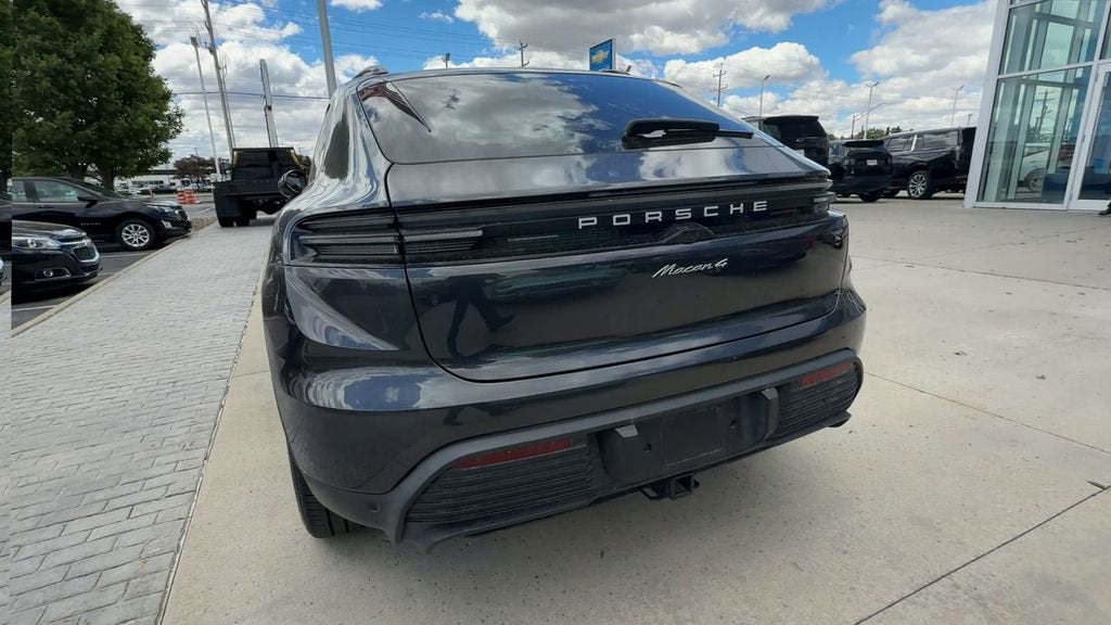 2024 Porsche Macan Electric 4