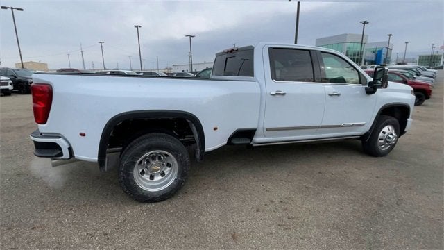 2026 Chevrolet Silverado 3500 HD High Country DRW
