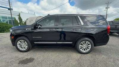 2023 GMC Yukon SLT