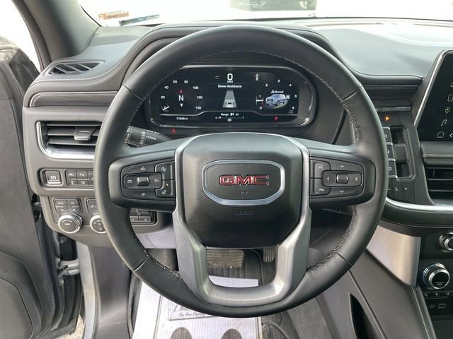 2024 GMC Yukon SLT