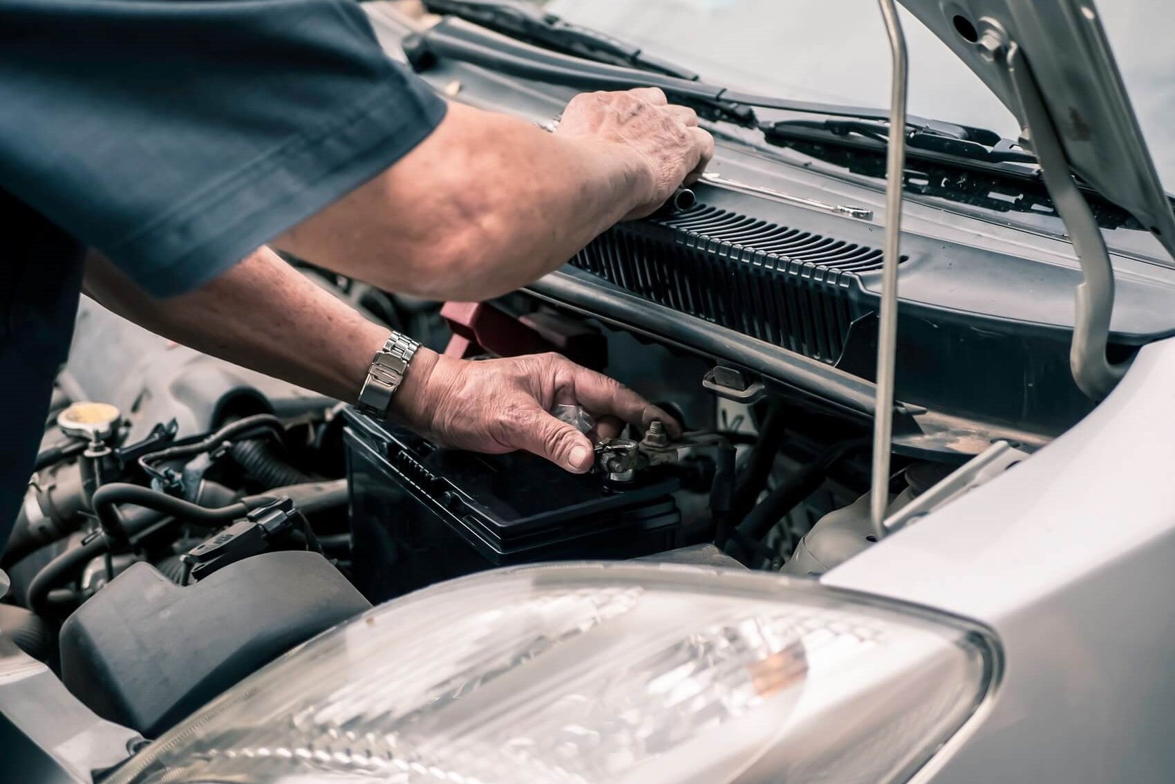 Battery Service Commerce Charter Township MI